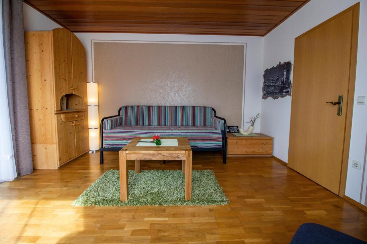 Ferienwohnung Miss Sophie Mehren (Vulkaneifel) Exterior foto